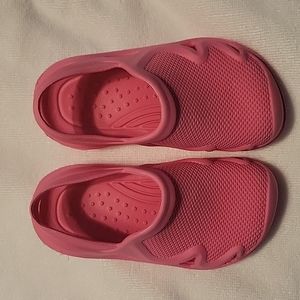 Pink Toddler girls sandals size 8